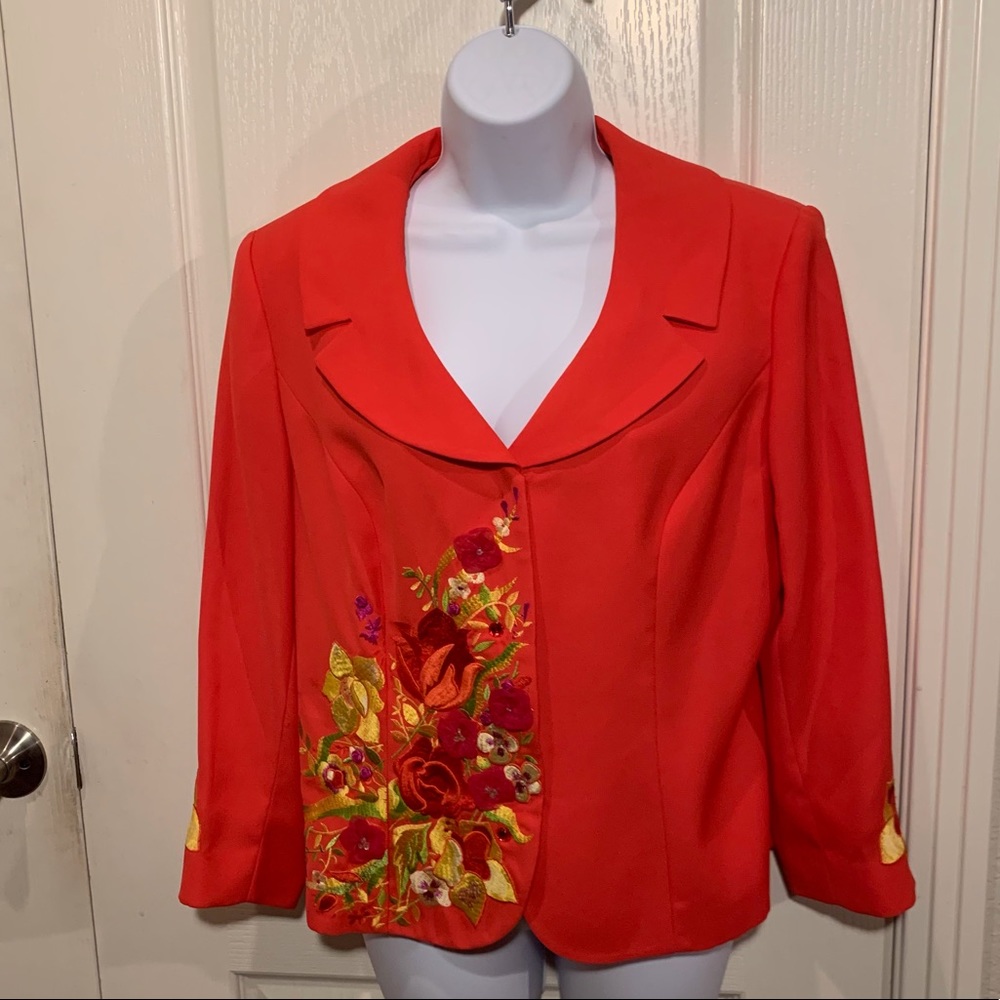 Stunning Red Vintage 70s 2-piece Suit